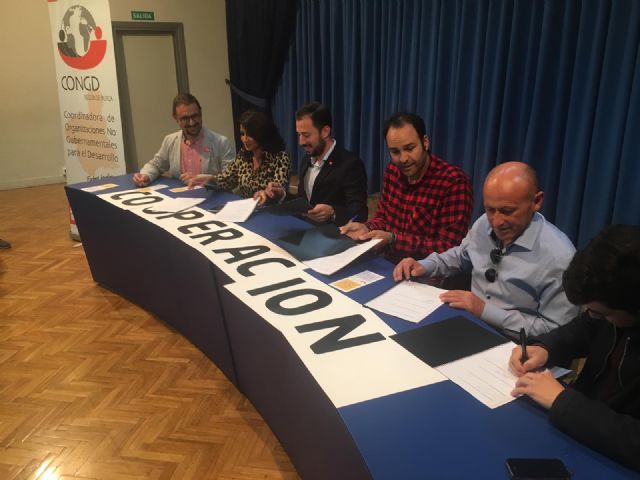 Los candidatos y candidatas a las alcadías de Murcia, Cartagena, Lorca y Molina de Segura firman pactos municipales por la cooperación al desarrollo - 5, Foto 5