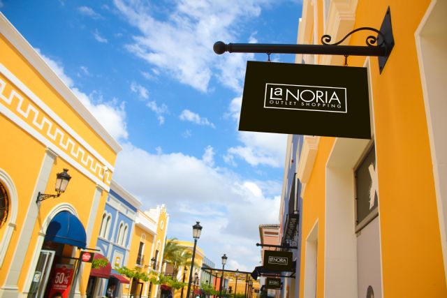 El centro comercial outlet La Noria prepara una reapertura segura para el cliente y con nuevas oportunidades gracias al stock de las marcas - 1, Foto 1