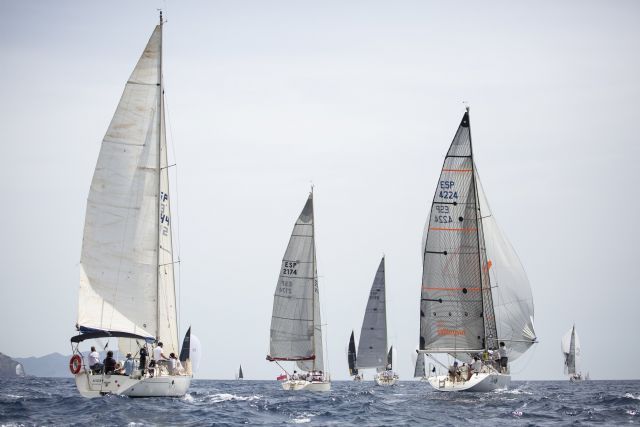 Saleroso 2.0 se proclama campeón absoluto de la XII regata solidaria carburo de plata - 1, Foto 1