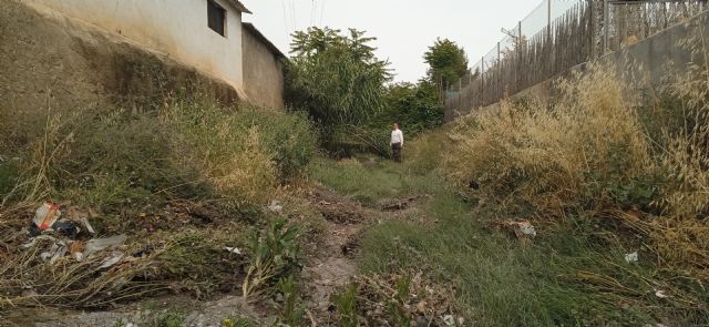 El PP traslada la inquietud vecinal por el pésimo estado de las ramblas lorquinas ante la alerta por la llegada de una DANA con fuertes lluvias - 2, Foto 2