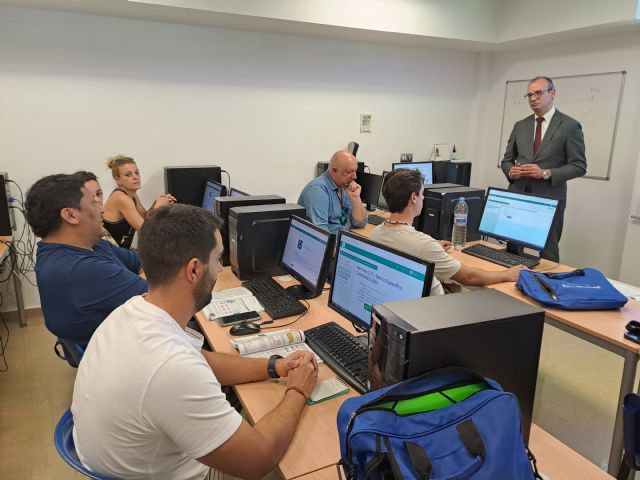 Primeros cursos gratuitos para obtener el carné de camión y autobús - 1, Foto 1