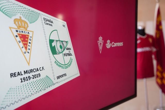 Correos presenta el sello dedicado al centenario del Real Murcia C.F - 3, Foto 3