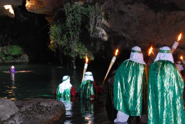 La Mora baja al Salto del Usero en la noche de San Juan como manda la tradición - 1, Foto 1