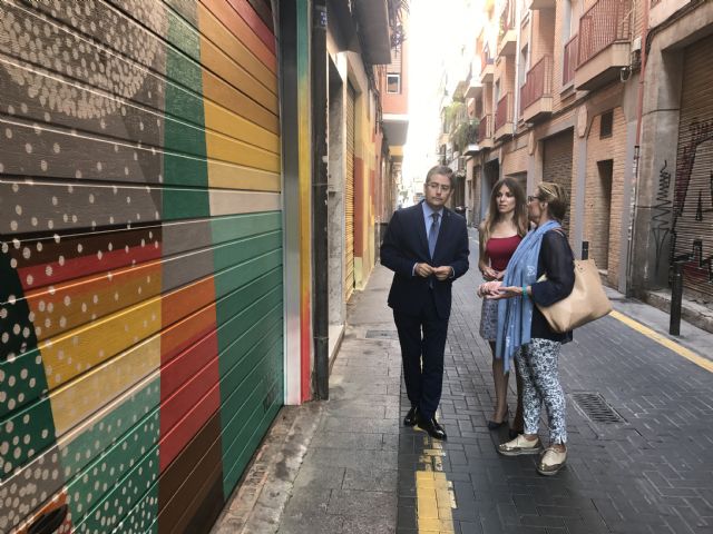 Los murcianos podrán colaborar este fin de semana en la mejora estética de fachadas de edificios y persianas de comercios del barrio de Santa Eulalia - 1, Foto 1