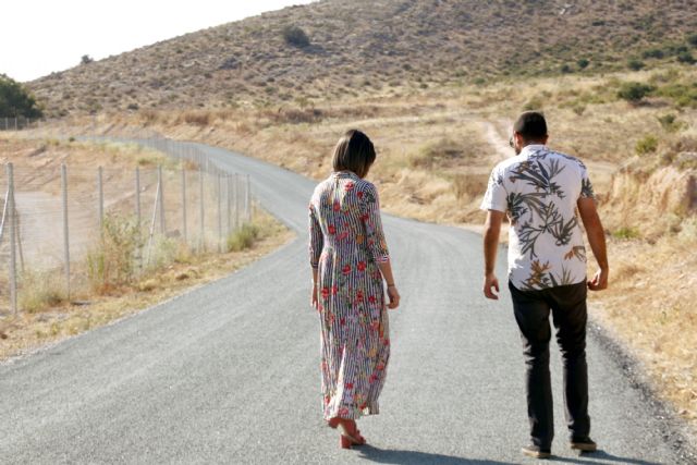 El Ayuntamiento invierte 39.542 euros en mejorar tres caminos rurales - 1, Foto 1