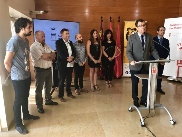 Una Fiesta Cervantina con talleres de escultura, escritura, pintura y bordados en torno al genio castellano de las letras - 1, Foto 1