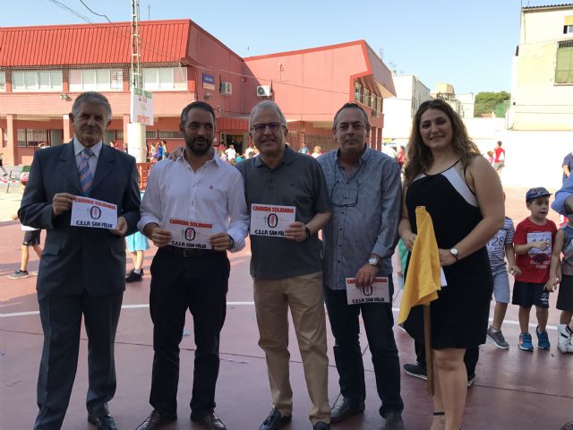 La II Carrera solidaria del colegio San Félix de Zarandona se ha celebrado a beneficio de enfermedades raras - 1, Foto 1
