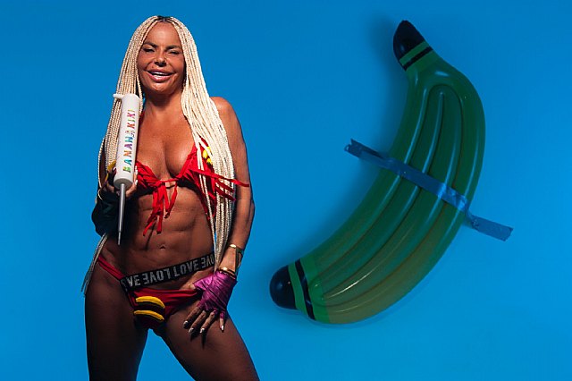 La diva de los gais Leticia Sabater estrena nueva canción, La Bananakiki - 3, Foto 3
