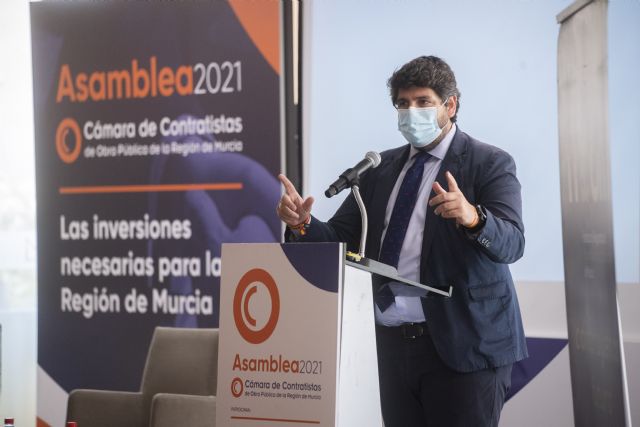 López Miras apunta al sector de la construcción como palanca en la recuperación económica y líder de la revolución verde - 2, Foto 2