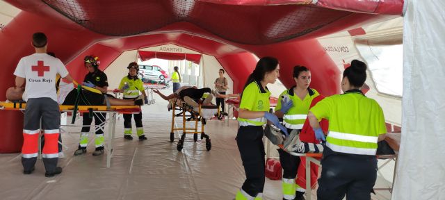 UCAM Cartagena acoge un simulacro de enfermería de emergencias - 1, Foto 1
