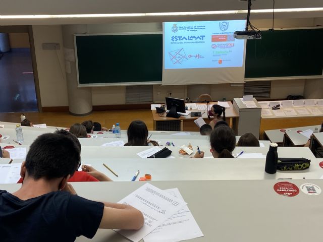 La Universidad de Murcia ficha a veinte escolares para potenciar su talento para las matemáticas - 1, Foto 1