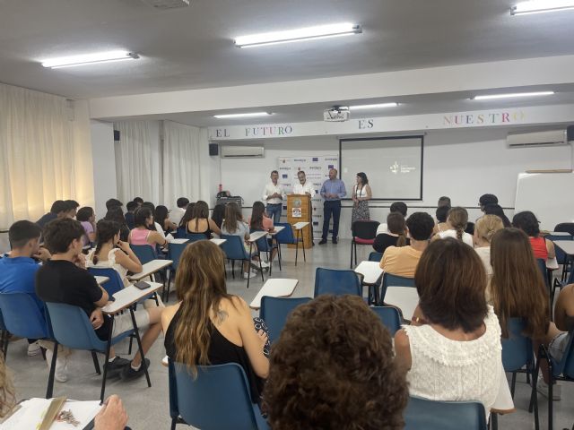 La Comunidad y la UMU realizan un proyecto piloto de producción de material educativo audiovisual y recursos didácticos - 1, Foto 1