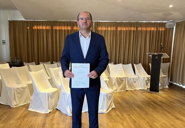 Premio AECA a un artículo sobre Contabilidad y Administración de Empresa de Carmelo Reverte - 1, Foto 1