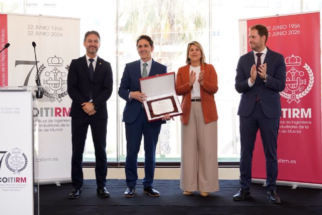 Premios 70 aniversario de la constituci�n del COITIRM en Cartagena, Foto 3