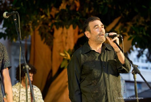 El alcalde compartió escenario con el cantante Muerdo en La Mar de Músicas - 2, Foto 2