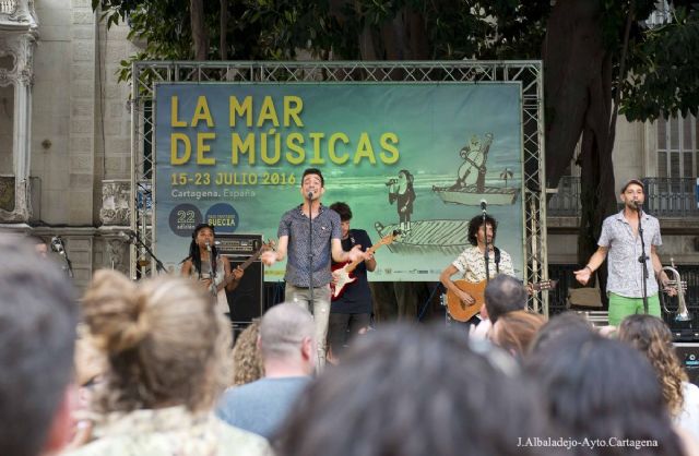 El alcalde compartió escenario con el cantante Muerdo en La Mar de Músicas - 5, Foto 5