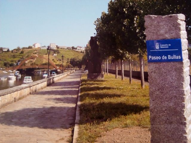 Betanzos dedica el nombre de un paseo a Bullas - 1, Foto 1