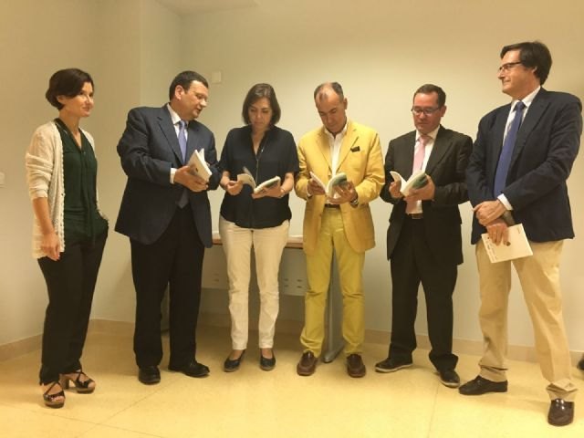 Profesionales del SMS desarrollan la ´Guía Clínica Práctica del Melanoma´, el cáncer de piel con mayor índice de mortalidad - 1, Foto 1