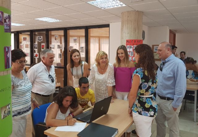 Fundown contribuye a la integración de jóvenes con discapacidad intelectual de Águilas a través de programas de formación - 1, Foto 1