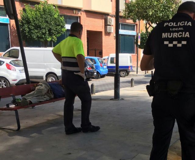 El SEMAS intensifica la atención a las personas sin hogar ante los días de intenso calor - 1, Foto 1