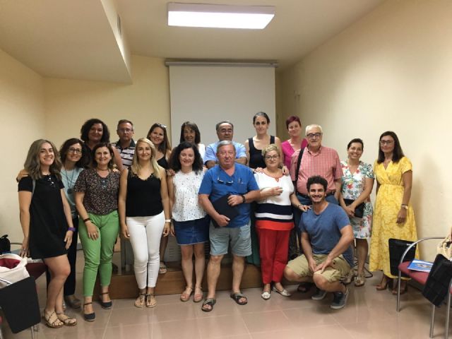 La concejala de Servicios Sociales e Inmigración se reúne con las asociaciones sociosanitarias que operan en el municipio de Torre Pacheco - 3, Foto 3