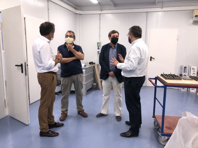 El Centro Tecnológico de la Construcción presenta sus instalaciones y proyectos al director general de Comercio e Innovación Empresarial de la CARM - 1, Foto 1