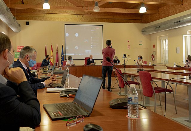 La Politécnica registró un resultado negativo de 1,9 millones en 2020, según el balance aprobado hoy por el Consejo Social - 1, Foto 1