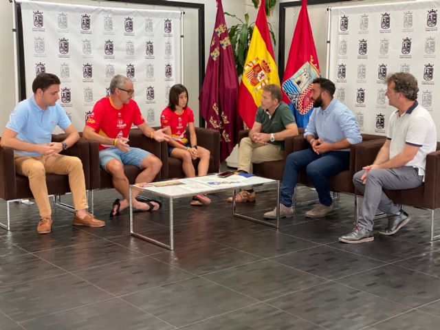 El alcalde de Torre Pacheco recibe a la deportistapachequera Tania Salamanca - 2, Foto 2