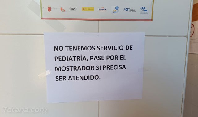 No tenemos servicio de pediatría, pase por el mostrador si precisa ser atendido, Foto 1