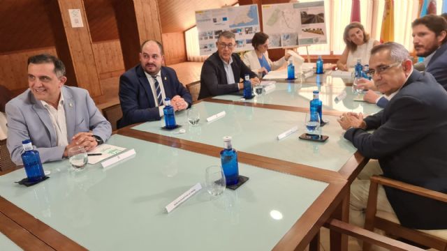 La ministra Teresa Ribera visita Los Alcázares para anunciar nuevas inversiones para la recuperación del Mar Menor - 1, Foto 1