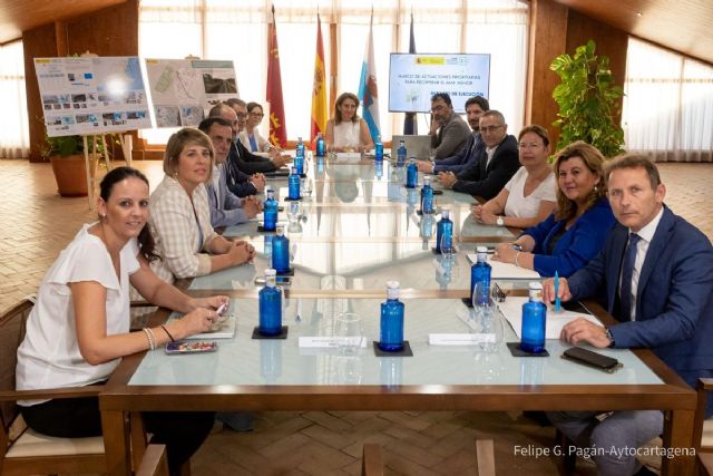 La alcaldesa insiste a la ministra de Transición Ecológica en la necesidad de actuar de forma urgente en el acuífero del Mar Menor - 1, Foto 1