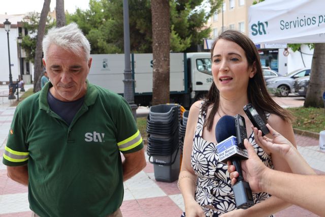 Comienza el reparto de cubos del servicio de recogida de residuos puerta a puerta en San Pedro del Pinatar - 2, Foto 2