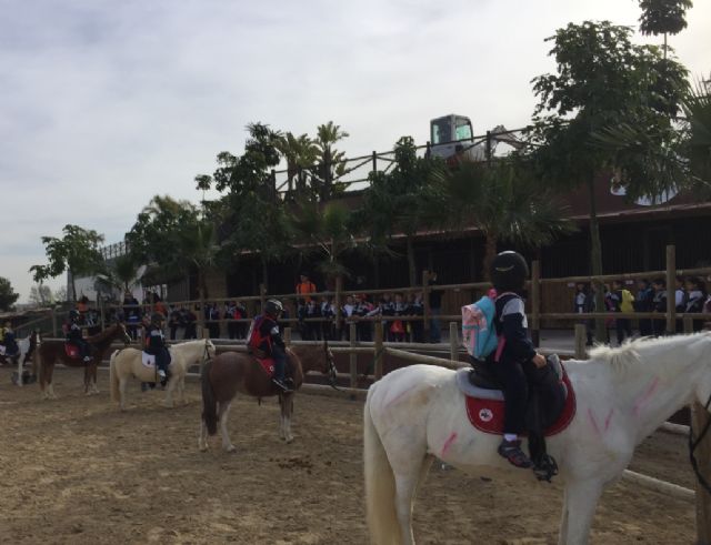 Más de 300 niños participan este verano en las actividades de Poni Club - 1, Foto 1