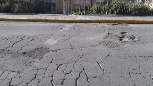 Iniciado expediente para reponer asfalto en diferentes calles - 4, Foto 4
