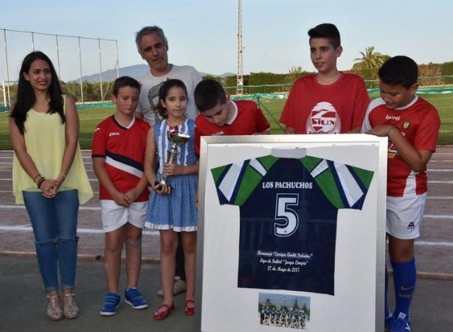 La Liga de Fútbol Juega Limpio, organizada por la Concejalía de Deportes, pasará a llamarse esta nueva temporada Liga de Fútbol Enrique Ambit Palacios - 1, Foto 1