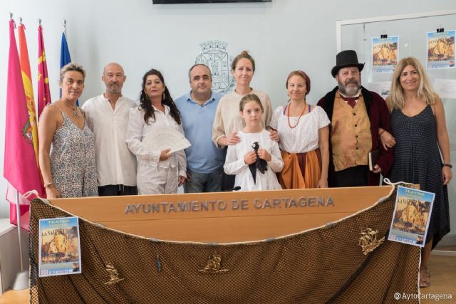 La representación de la Nave del Miedo, la historia del naufragio Sirio, llega al Espigón del Puerto de Cabo de Palos - 1, Foto 1