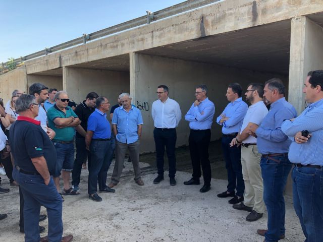 Diego Conesa supervisa las actuaciones realizadas en las ramblas de Lorca, Mazarrón y Los Alcázares para evitar posibles inundaciones - 1, Foto 1