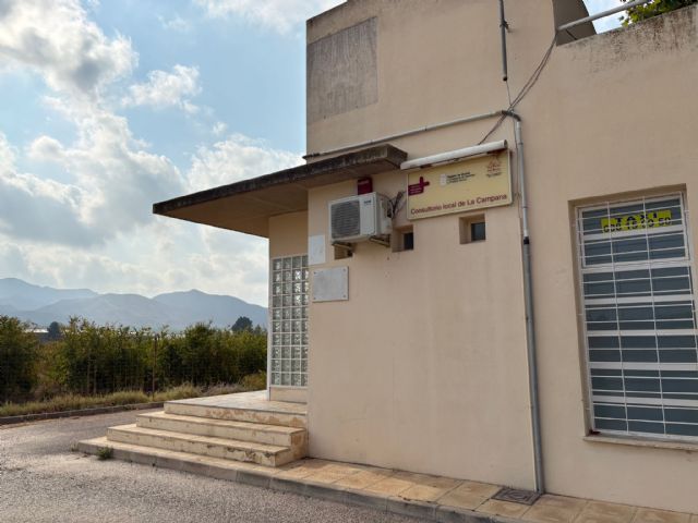 López Miras y Fulgencio Gil dejan sin consultorio médico en verano a los vecinos y vecinas de La Campana - 1, Foto 1