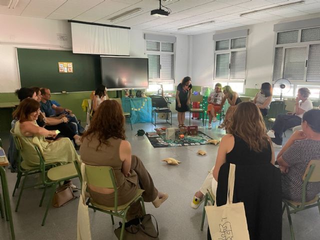 Los docentes podrán elegir entre más de 300 nuevas acciones formativas el próximo curso - 1, Foto 1