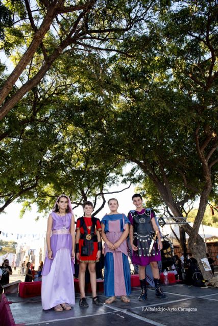 El Designio de los Dioses puso el broche a una jornada en la que los más pequeños llenaron de vida el campamento festero - 4, Foto 4