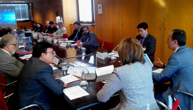 El Info expone la estrategia regional de Industria 4.0 ante el resto de las agencias de desarrollo españolas - 1, Foto 1