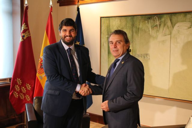 El presidente Fernando López Miras se reúne con el alcalde de Fortuna, José Enrique Gil - 1, Foto 1