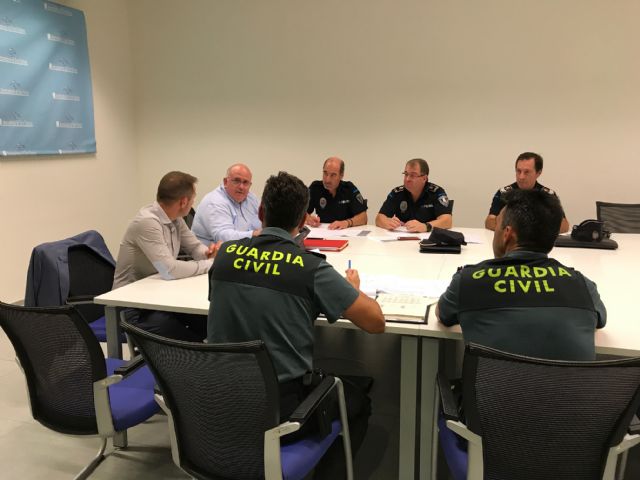 La Junta Técnica de Seguridad se reúne para estudiar la organización de labores preventivas y actuaciones en el municipio - 4, Foto 4