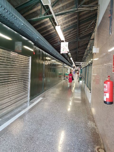 El PSOE denuncia la dilatación en más de un año en el trámite de licencias de apertura de los puestos de las plazas de abastos - 1, Foto 1