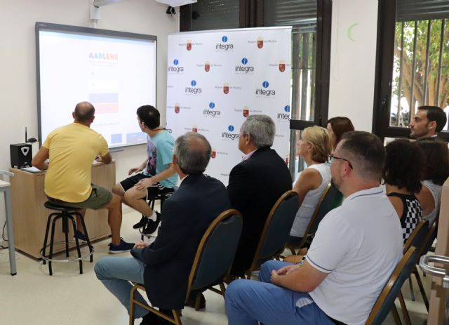 La Comunidad colabora con Astrade para mejorar la comunicación de personas con trastorno del espectro autista - 2, Foto 2