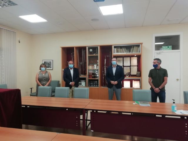 Los productores de aromáticas avanzan en su objetivo de convertir las Tierras Altas de Lorca en un referente del cultivo y la transformación del tomillo rojo - 1, Foto 1