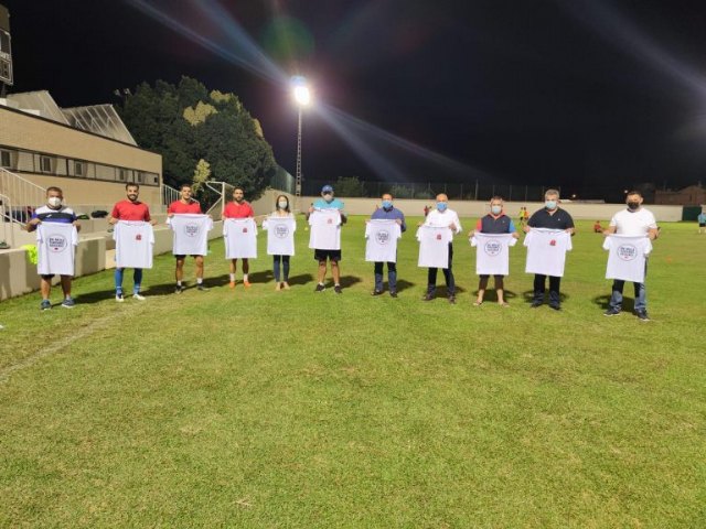 La primera plantilla del Muleño CF promocionará la campaña ‘Mula Turismo Seguro’ - 1, Foto 1