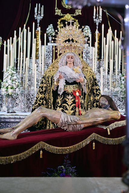 La Real Hermandad del Santo Entierro de Cristo Yacente de Alcalá del Río finalizó sus cultos anuales - 1, Foto 1