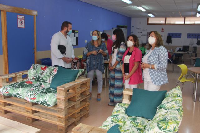 Aidemar acondiciona dos nuevos espacios para talleres y reuniones con familias en el Centro de Día de San Pedro - 2, Foto 2