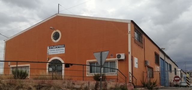 Estado de abandono del Centro Municipal de Formación y Empleo de Las Torres de Cotillas - 1, Foto 1